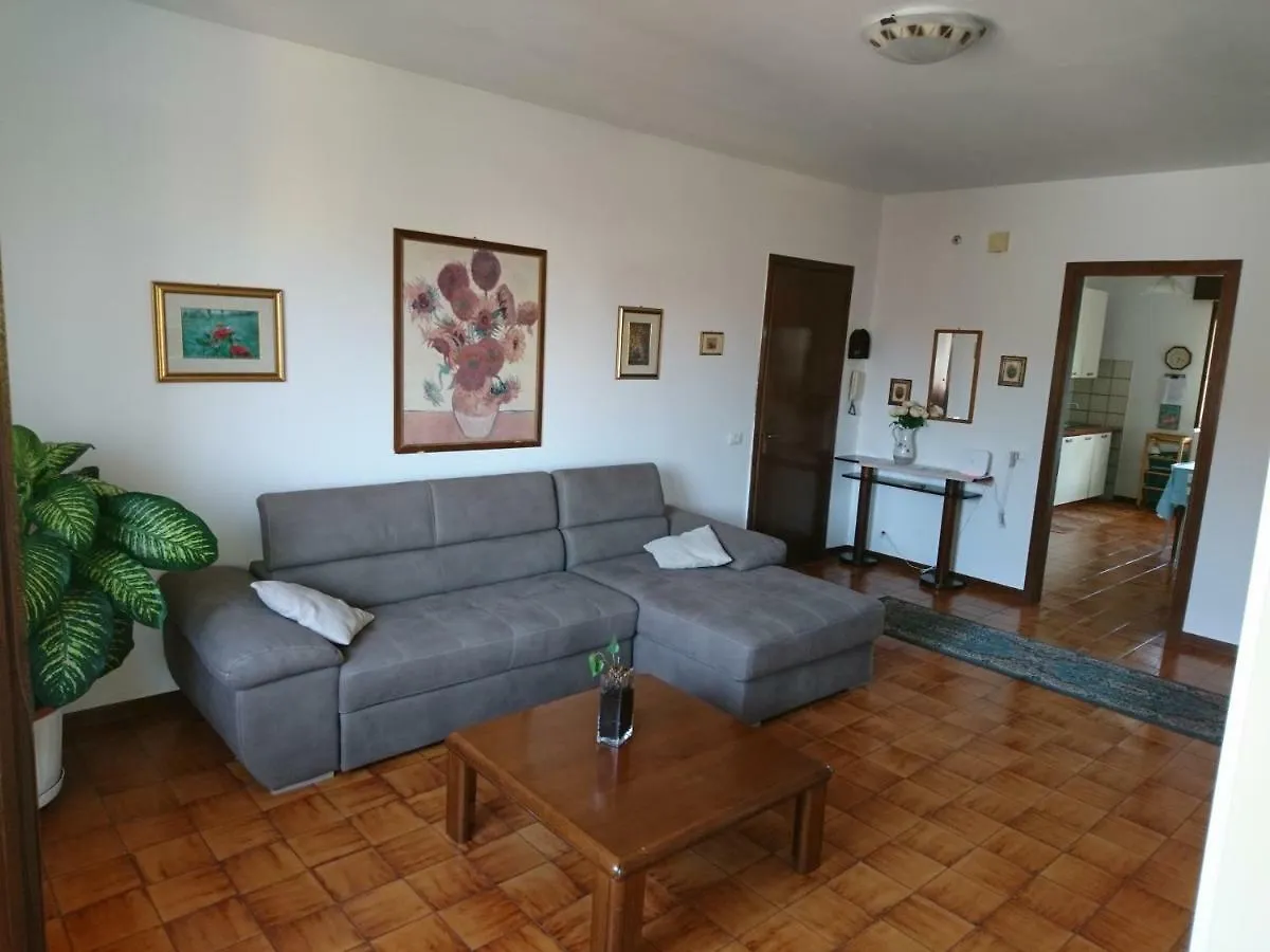 Sovizzo Rooms 0*,  Italy