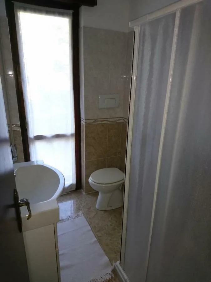 Sovizzo Rooms 0*,  Italy